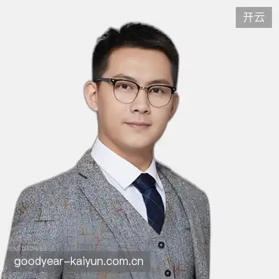 袁云东